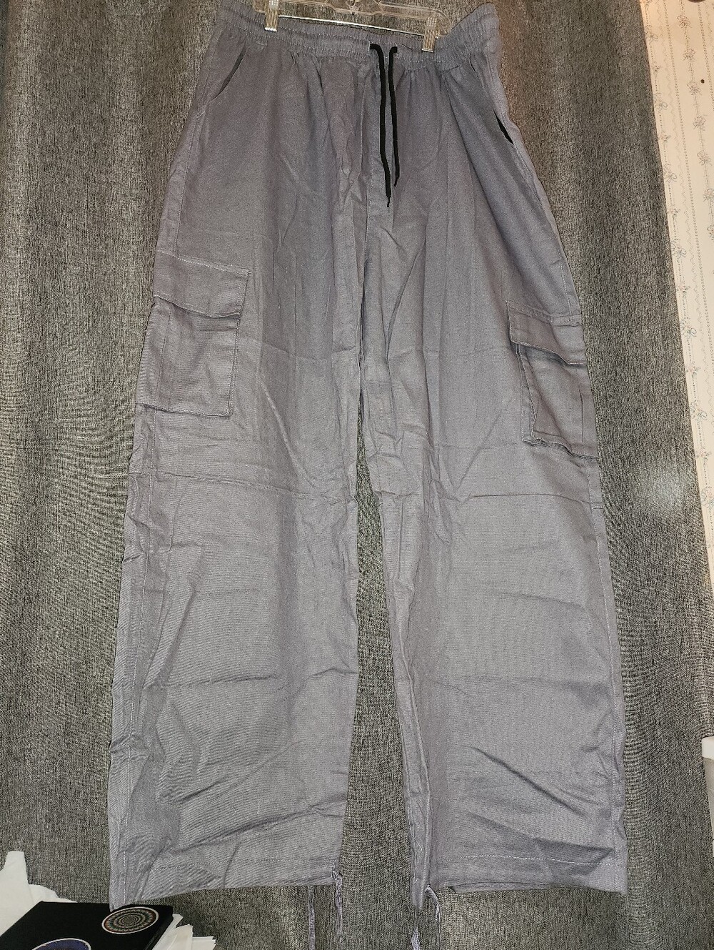 Light Gray Men's Cargo Lounge Pants with Drawstring.  NWOT.